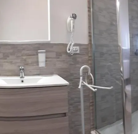 Sophia Guest house 2*